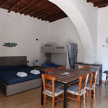 Perla Spiaggia Leni Exteriér fotografie
