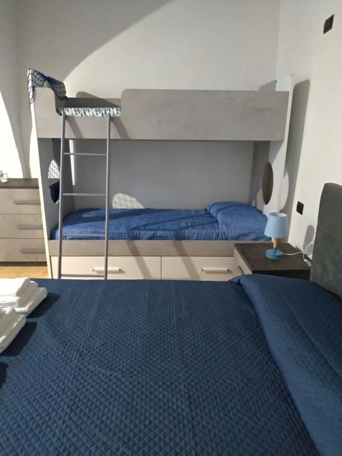 Perla Spiaggia Leni Exteriér fotografie